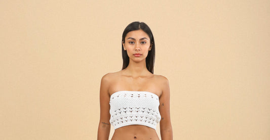 WHITE KNIT TOP