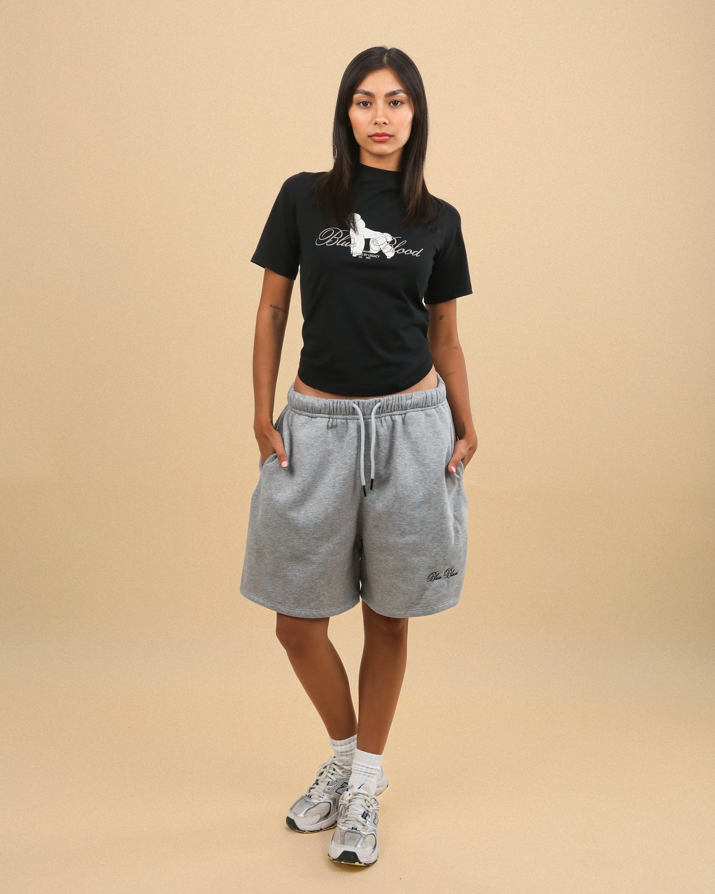 LADY & LOYAL TEE