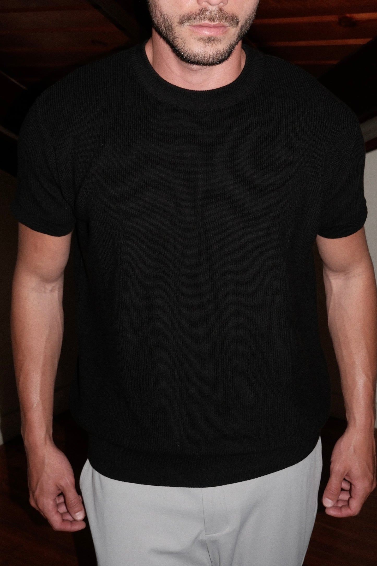 BLACK KNIT T-SHIRT