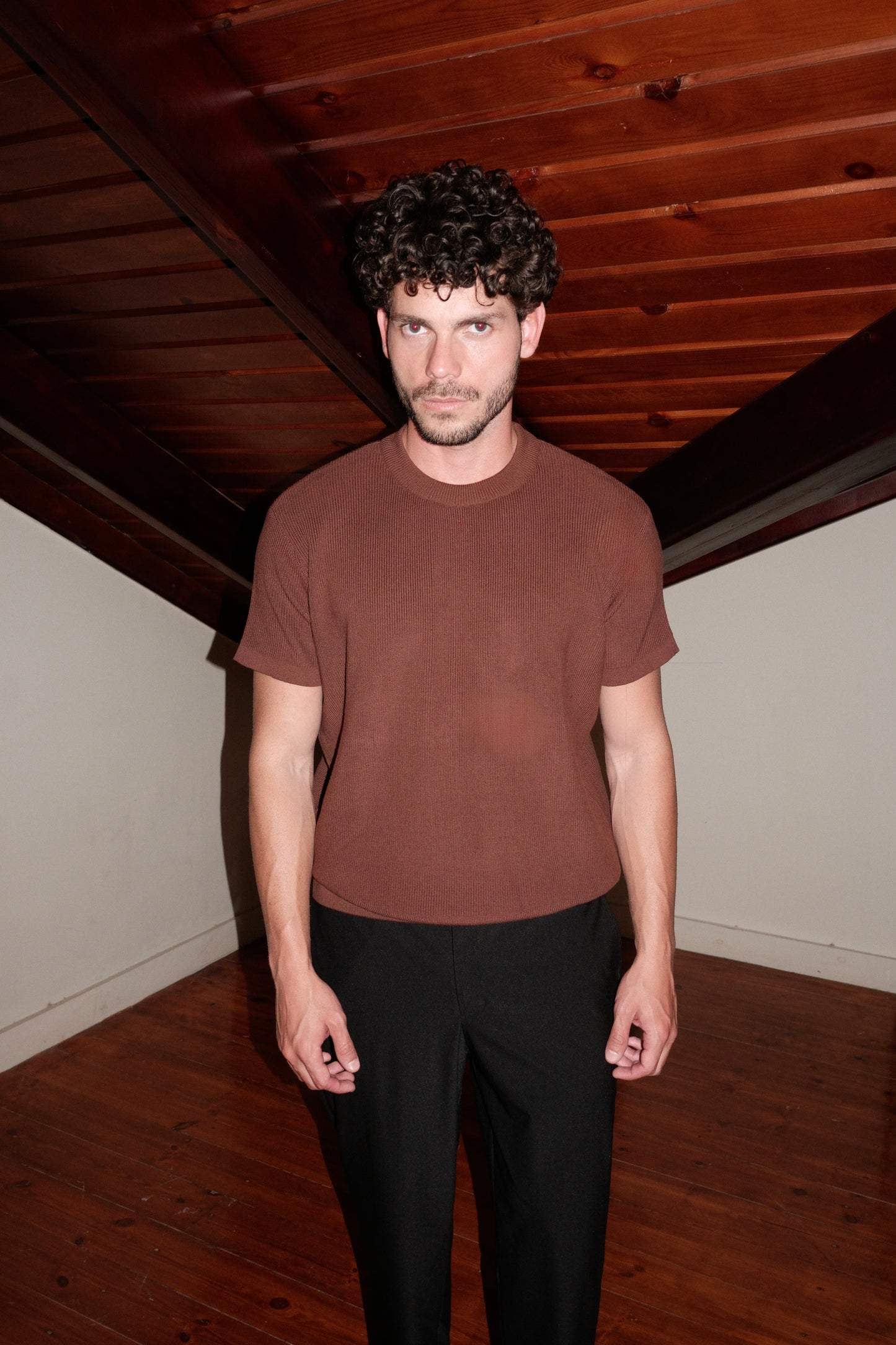 BROWN KNIT T-SHIRT