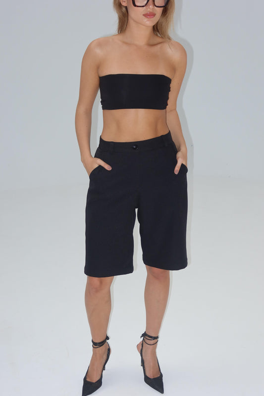tailored knee-length short